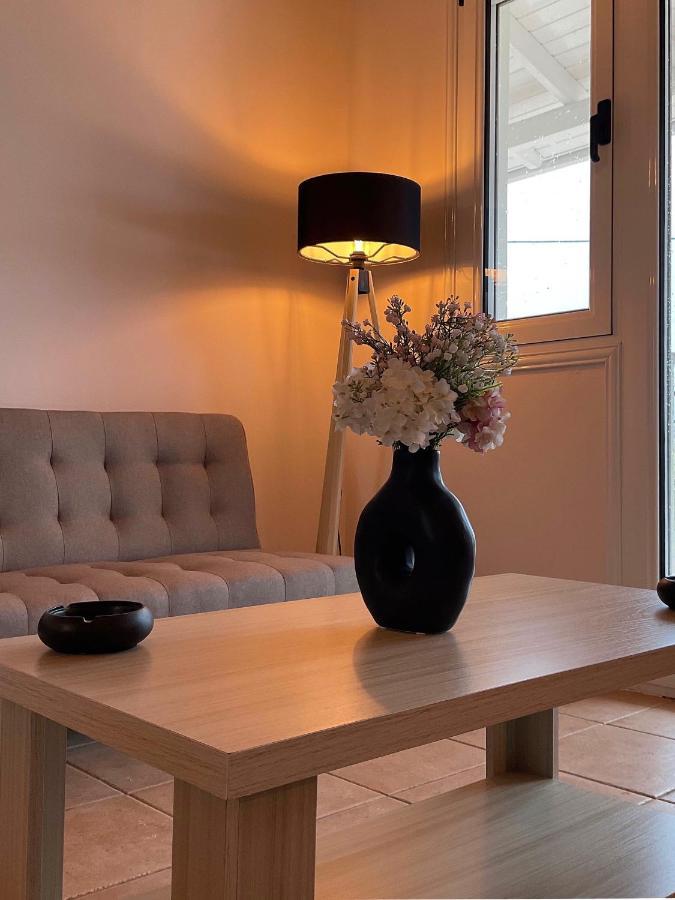 Vlastaras Apartment シヴォタ エクステリア 写真